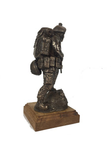Royal Irish ranger SA80 Caubeen Cold Cast Bronze Military Statue Sculpture