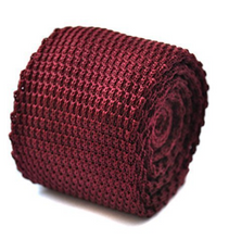 Frederick Thomas plain maroon knitted tie