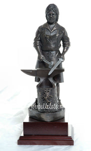 REME Blacksmith Figure in Bronze Resin